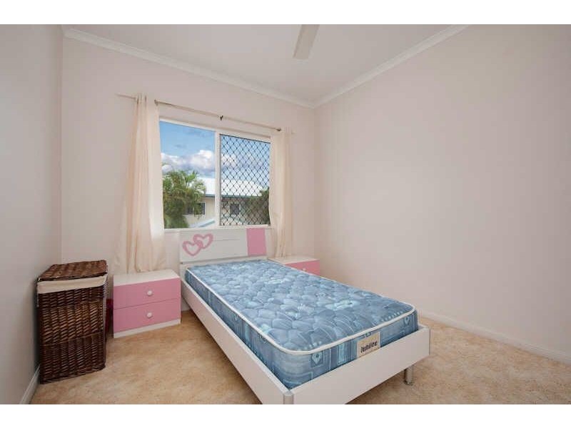 4/2 Grantala Street, Manoora QLD 4870