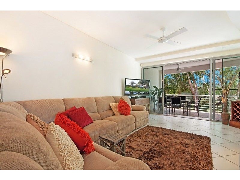 16/2 Deauville Close, Yorkeys Knob QLD 4878