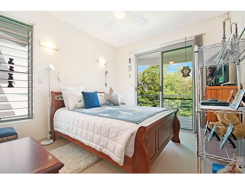 16/2 Deauville Close, Yorkeys Knob QLD 4878