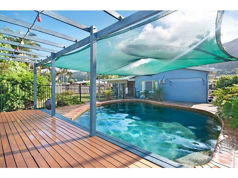 98 Irene Street, Mooroobool QLD 4870