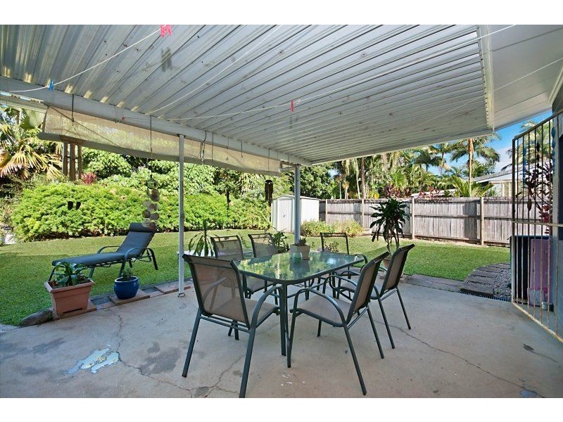 98 Irene Street, Mooroobool QLD 4870