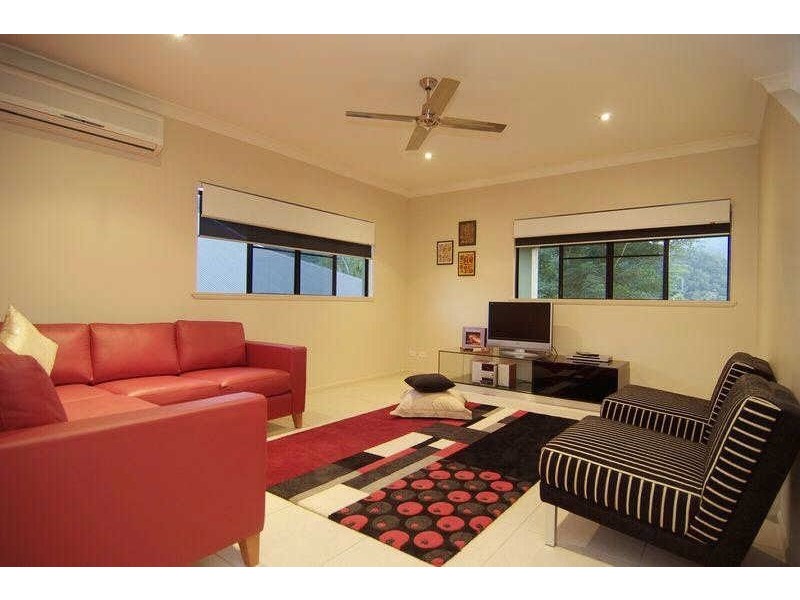 13 Springmeadow Close, Brinsmead QLD 4870