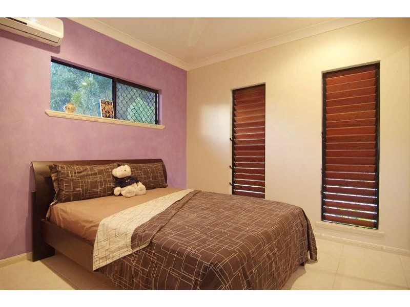 13 Springmeadow Close, Brinsmead QLD 4870