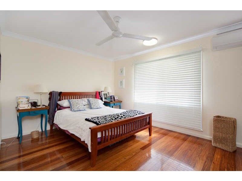 154 Greenslopes Street, Edge Hill QLD 4870