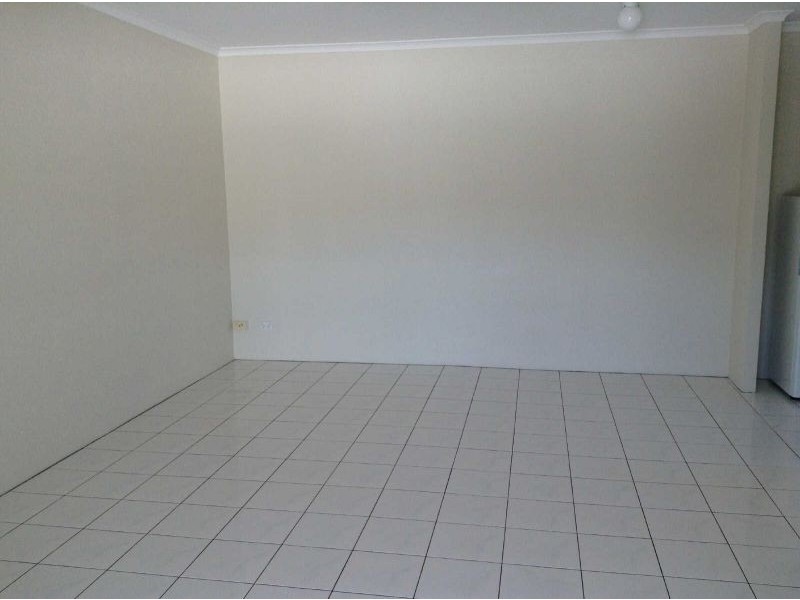 5/150 Pease Street, Manoora QLD 4870