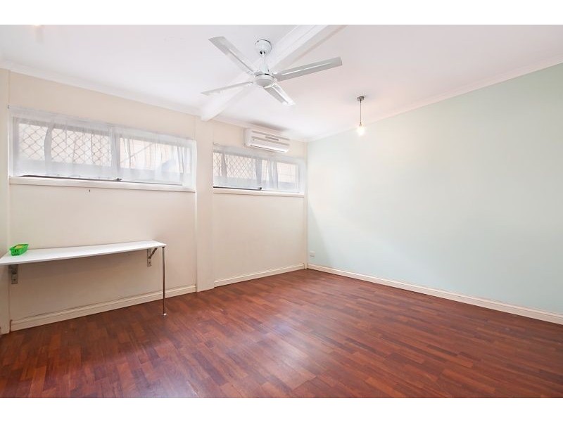 17 Cairns Street, Cairns North QLD 4870