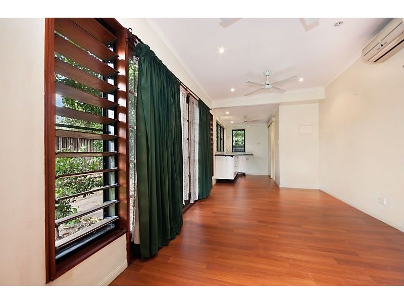 17 Cairns Street, Cairns North QLD 4870