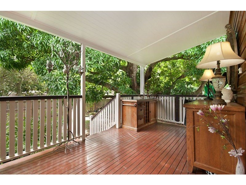 8B Keeble Street, Stratford QLD 4870