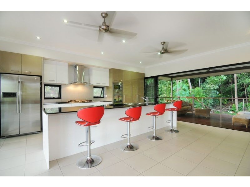 40 Thrush Terrace, Clifton Beach QLD 4879