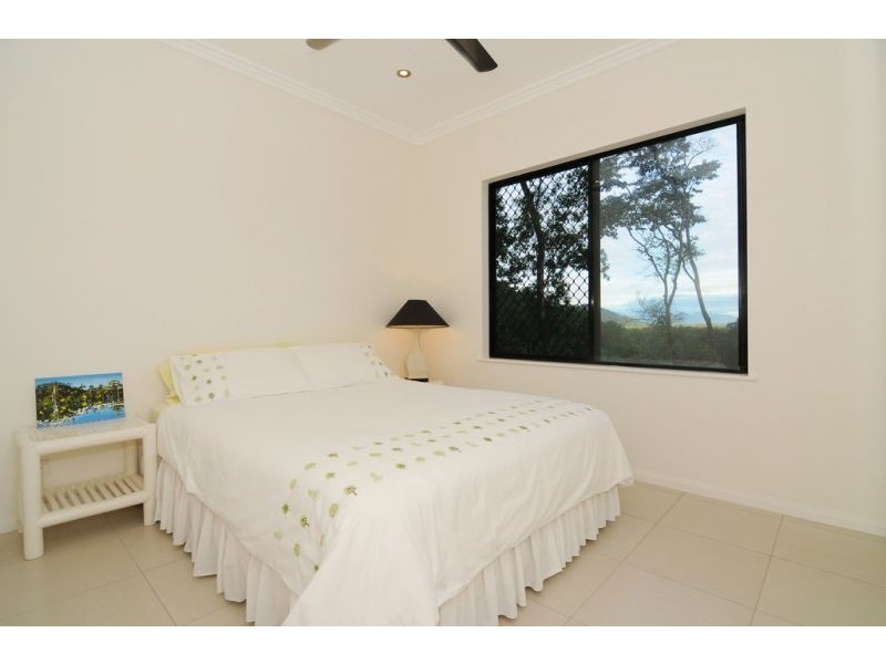 40 Thrush Terrace, Clifton Beach QLD 4879