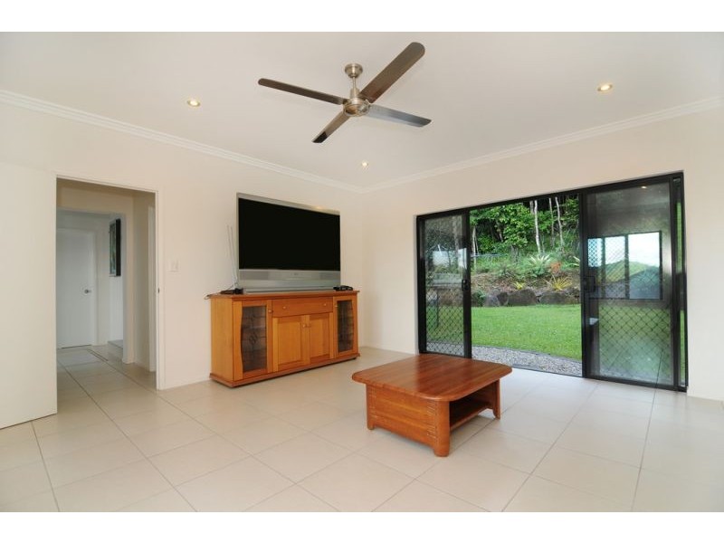 40 Thrush Terrace, Clifton Beach QLD 4879