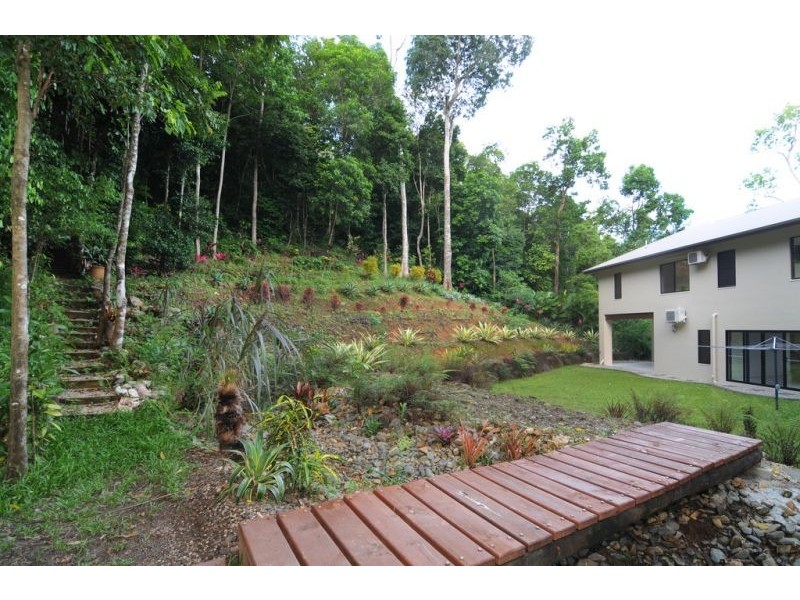 40 Thrush Terrace, Clifton Beach QLD 4879