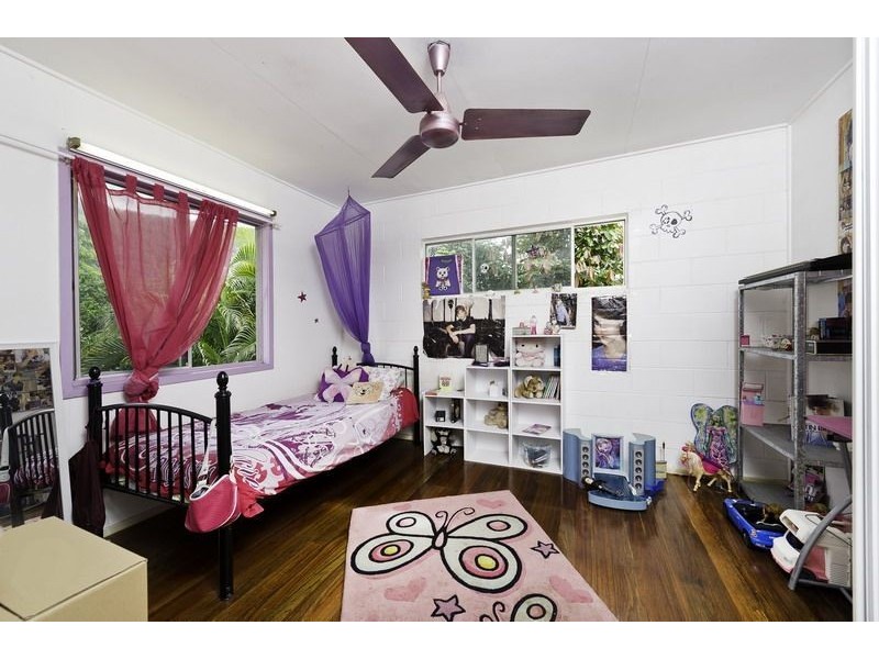 15 Irene Street, Earlville QLD 4870