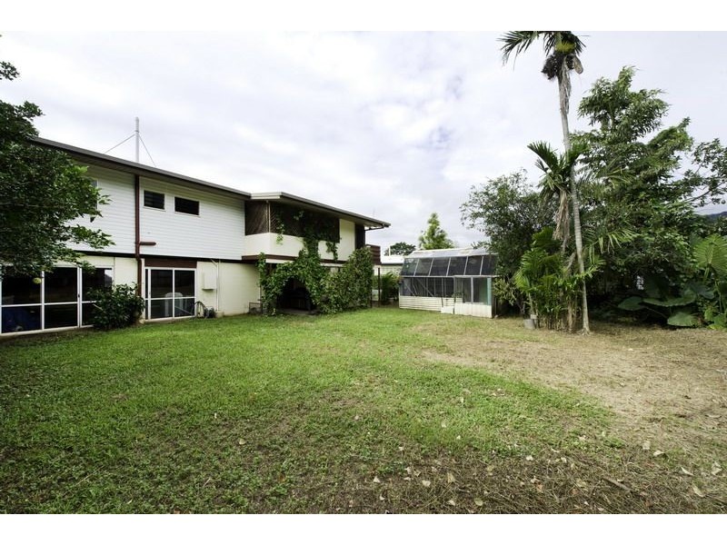 15 Irene Street, Earlville QLD 4870