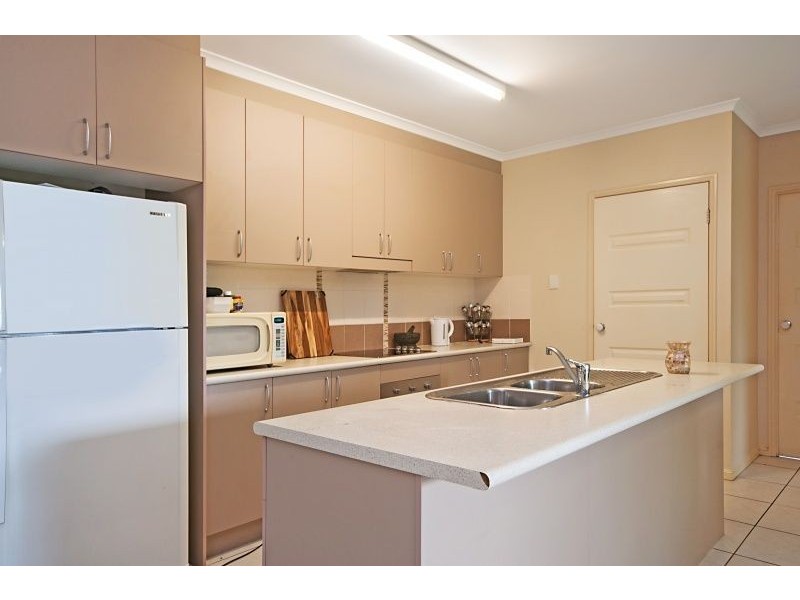 35 Hockey Avenue, Smithfield QLD 4878