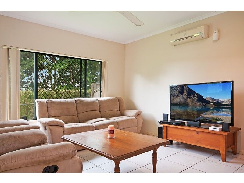 35 Hockey Avenue, Smithfield QLD 4878