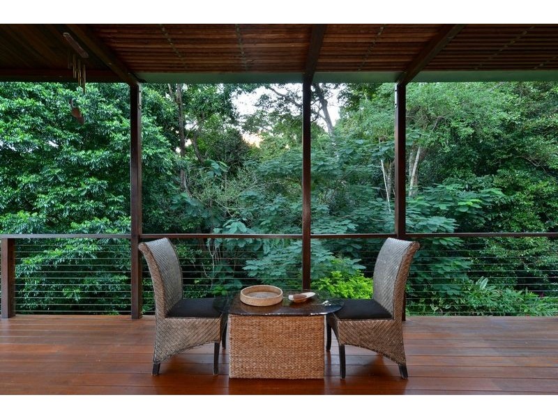 62 Hutchinson Street, Whitfield QLD 4870