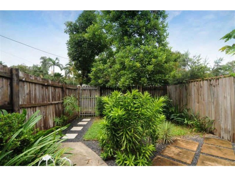 3/1 McPherson Close, Edge Hill QLD 4870