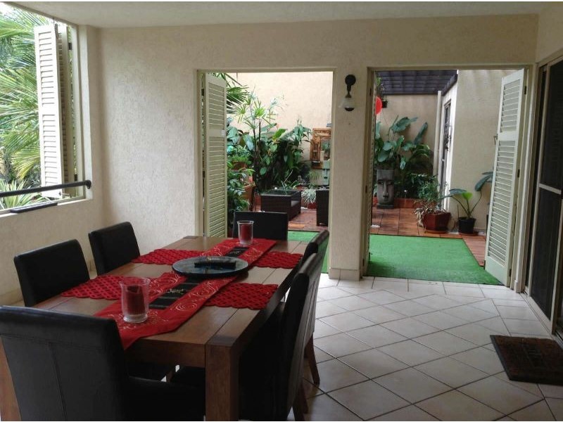 910/2 Greenslopes StreetThe Lakes Resort, Cairns North QLD 4870