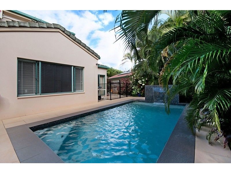 35 Wills Street, Brinsmead QLD 4870