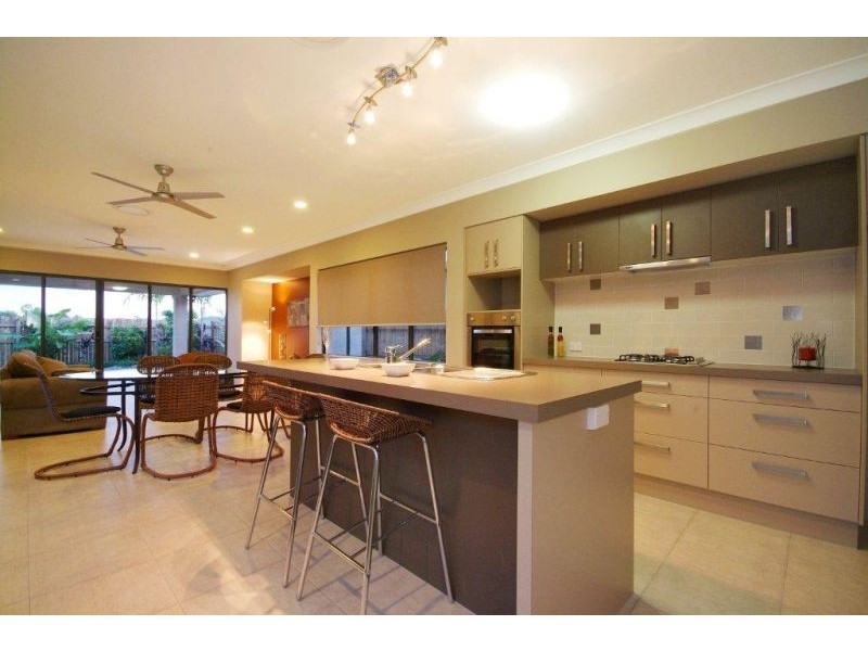 24 Selwyn Circuit, Trinity Park QLD 4879