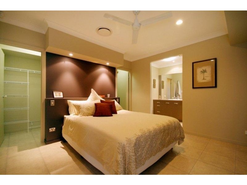 24 Selwyn Circuit, Trinity Park QLD 4879