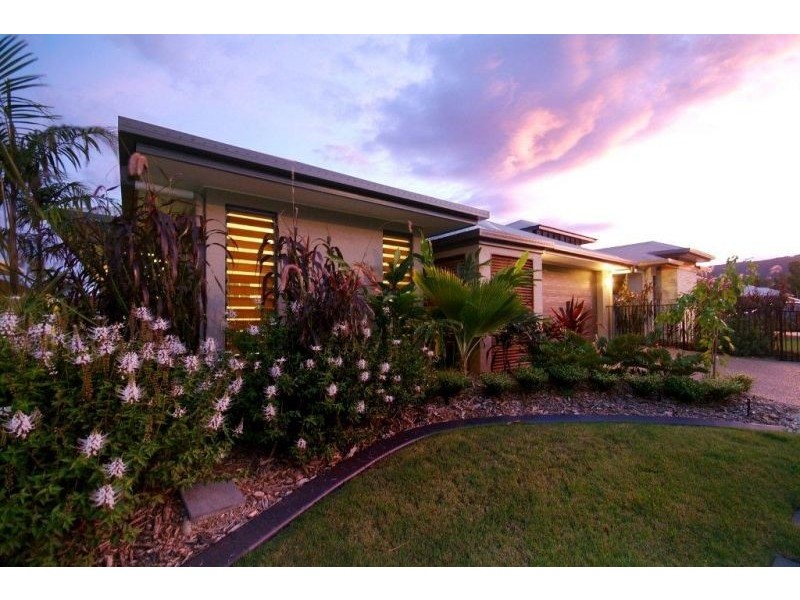 24 Selwyn Circuit, Trinity Park QLD 4879