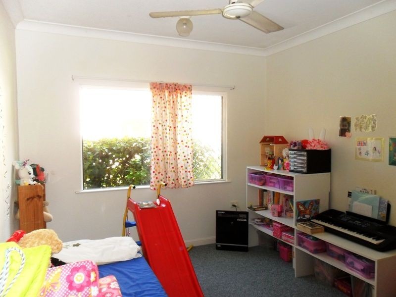 1/12 Grantala Street, Manoora QLD 4870