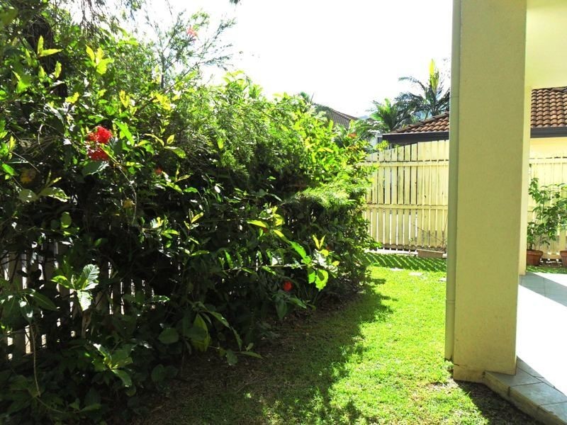 1/12 Grantala Street, Manoora QLD 4870