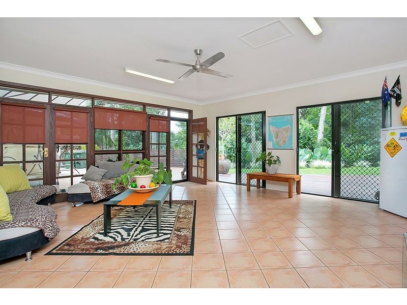 2 Osprey Close, Bayview Heights QLD 4868