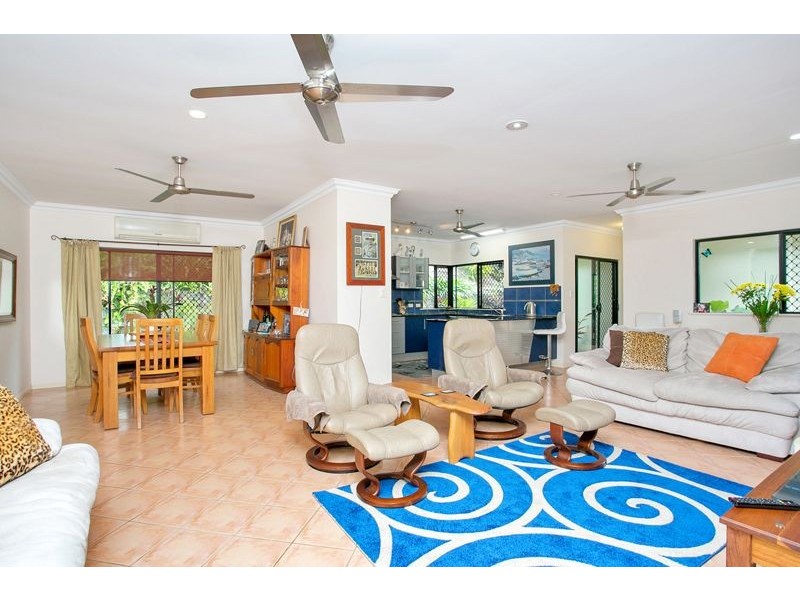 2 Osprey Close, Bayview Heights QLD 4868