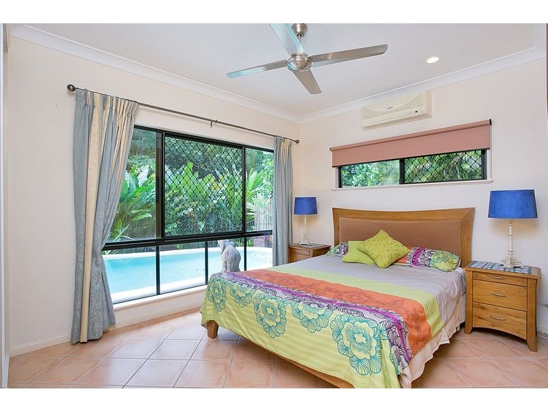 2 Osprey Close, Bayview Heights QLD 4868