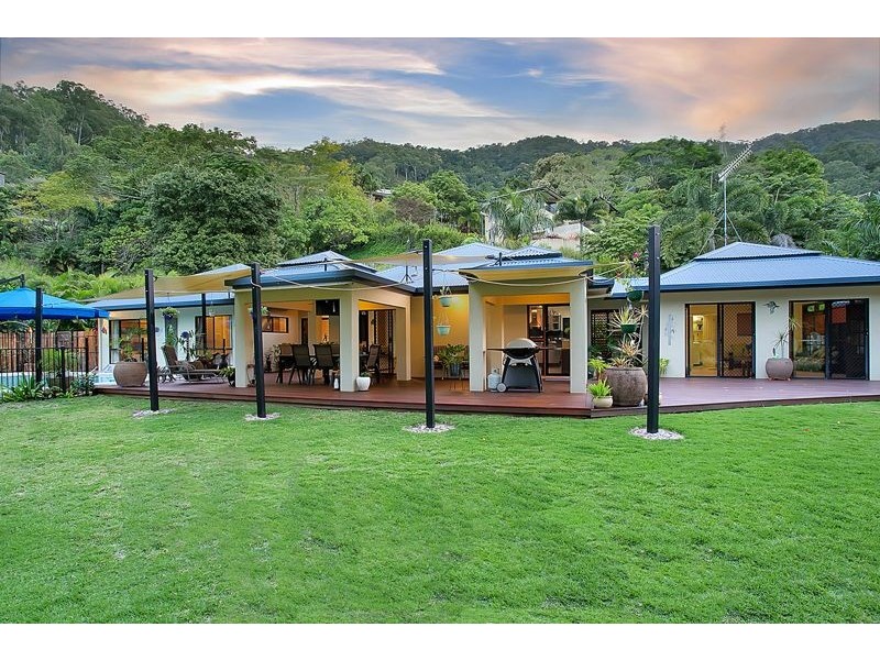 2 Osprey Close, Bayview Heights QLD 4868