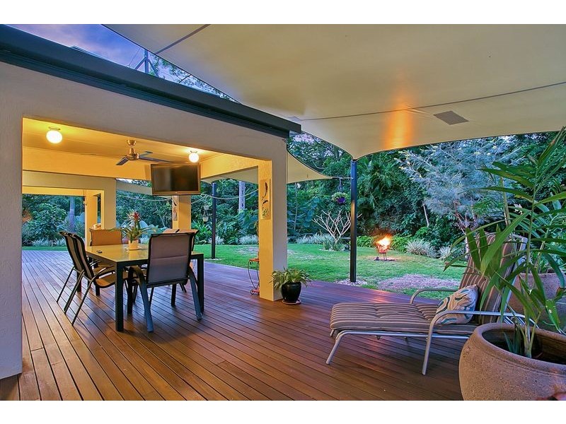 2 Osprey Close, Bayview Heights QLD 4868