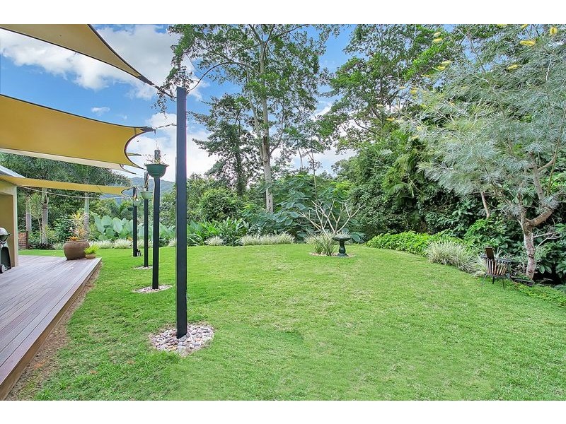 2 Osprey Close, Bayview Heights QLD 4868