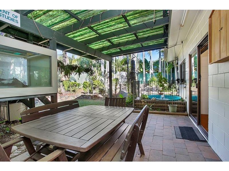 13 Di Savia Close, Whitfield QLD 4870