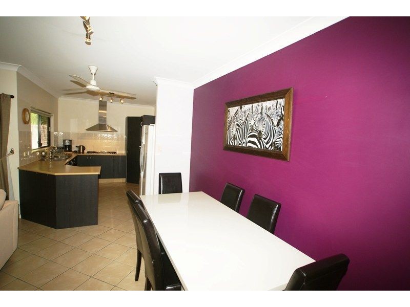 11 Bronte Close, Kewarra Beach QLD 4879