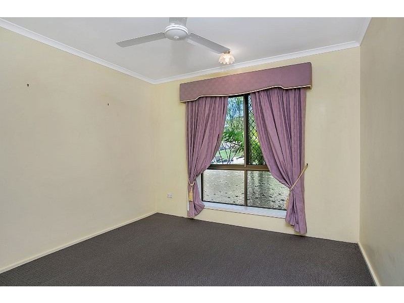 5 Curlew Court, Bayview Heights QLD 4868