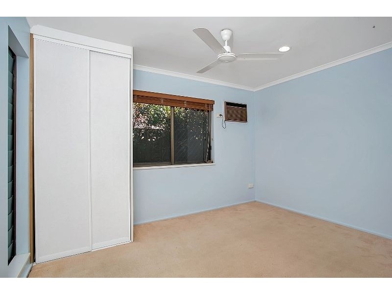 5 Curlew Court, Bayview Heights QLD 4868