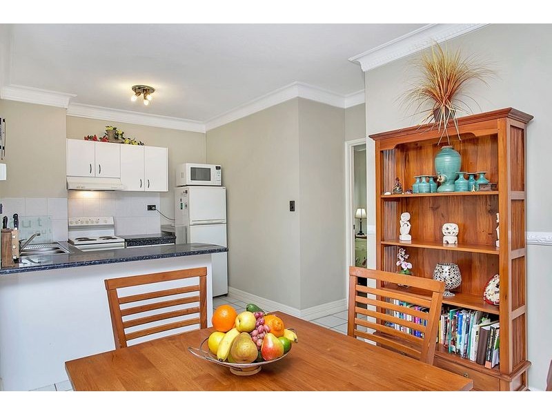 9/2 Chester Court, Manunda QLD 4870