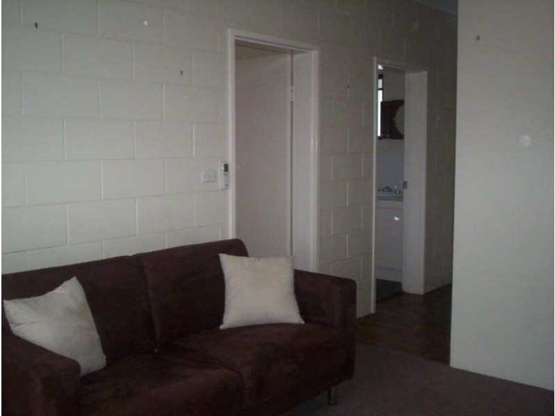 19/215 McLeod Street,Crystal Palms, Cairns QLD 4870