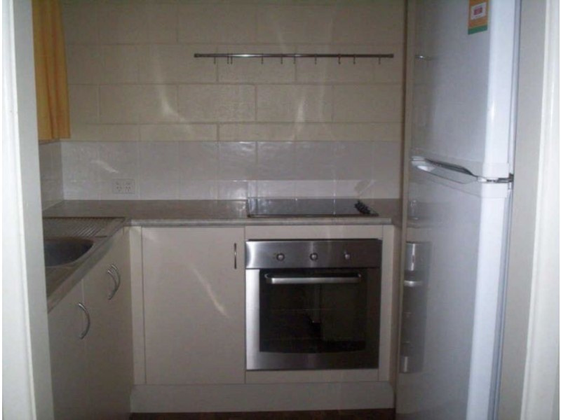 19/215 McLeod Street,Crystal Palms, Cairns QLD 4870