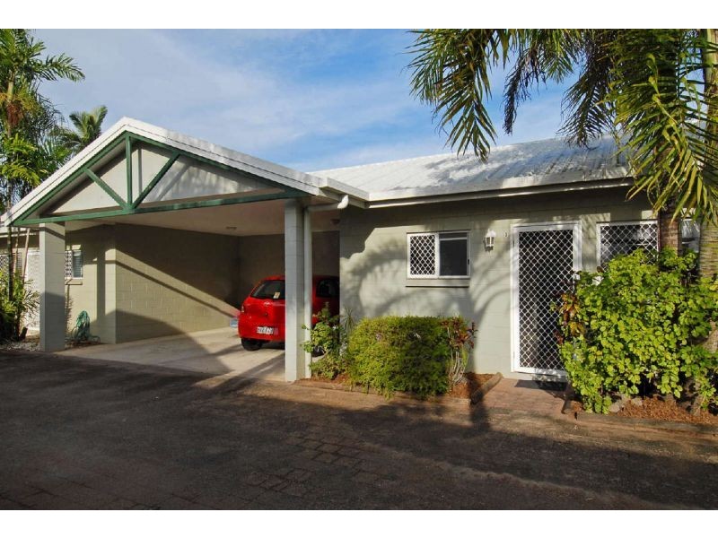 3/74 Swallow Street, Mooroobool QLD 4870