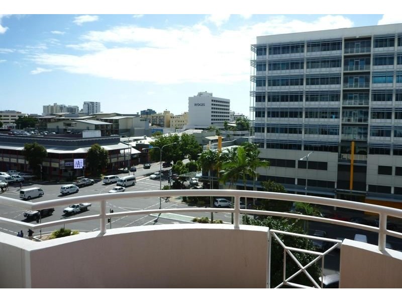 19/73 Spence Street, Cairns City QLD 4870