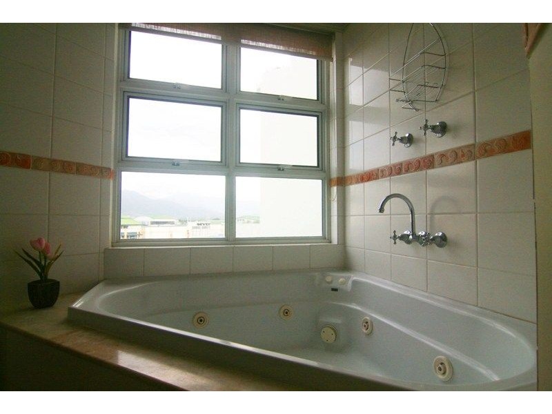 19/73 Spence Street, Cairns City QLD 4870