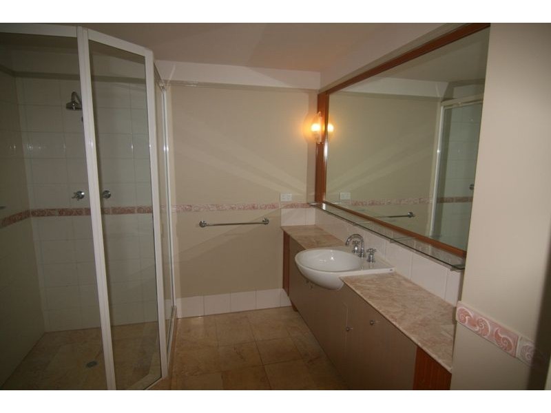 19/73 Spence Street, Cairns City QLD 4870