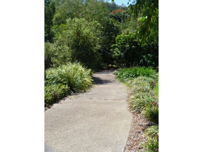 25 Propeller Court, Trinity Beach QLD 4879