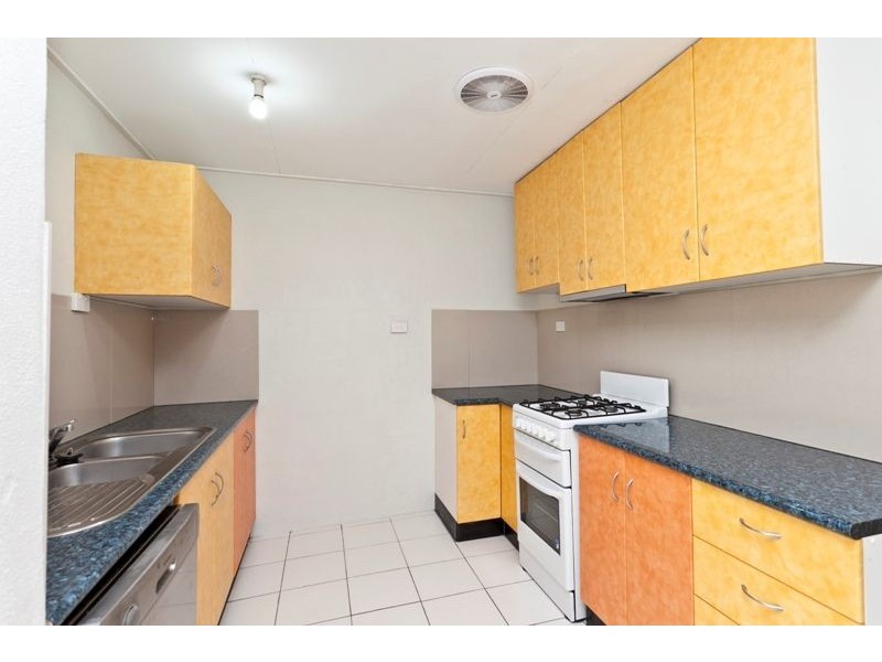 2/113 Jensen Street, Whitfield QLD 4870