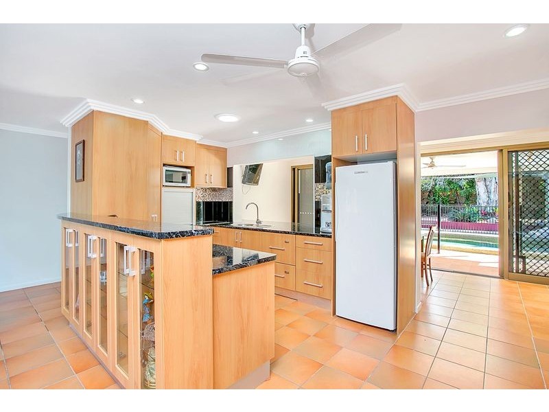 105 Jensen Street, Whitfield QLD 4870