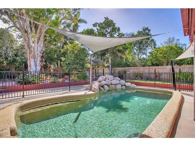 105 Jensen Street, Whitfield QLD 4870